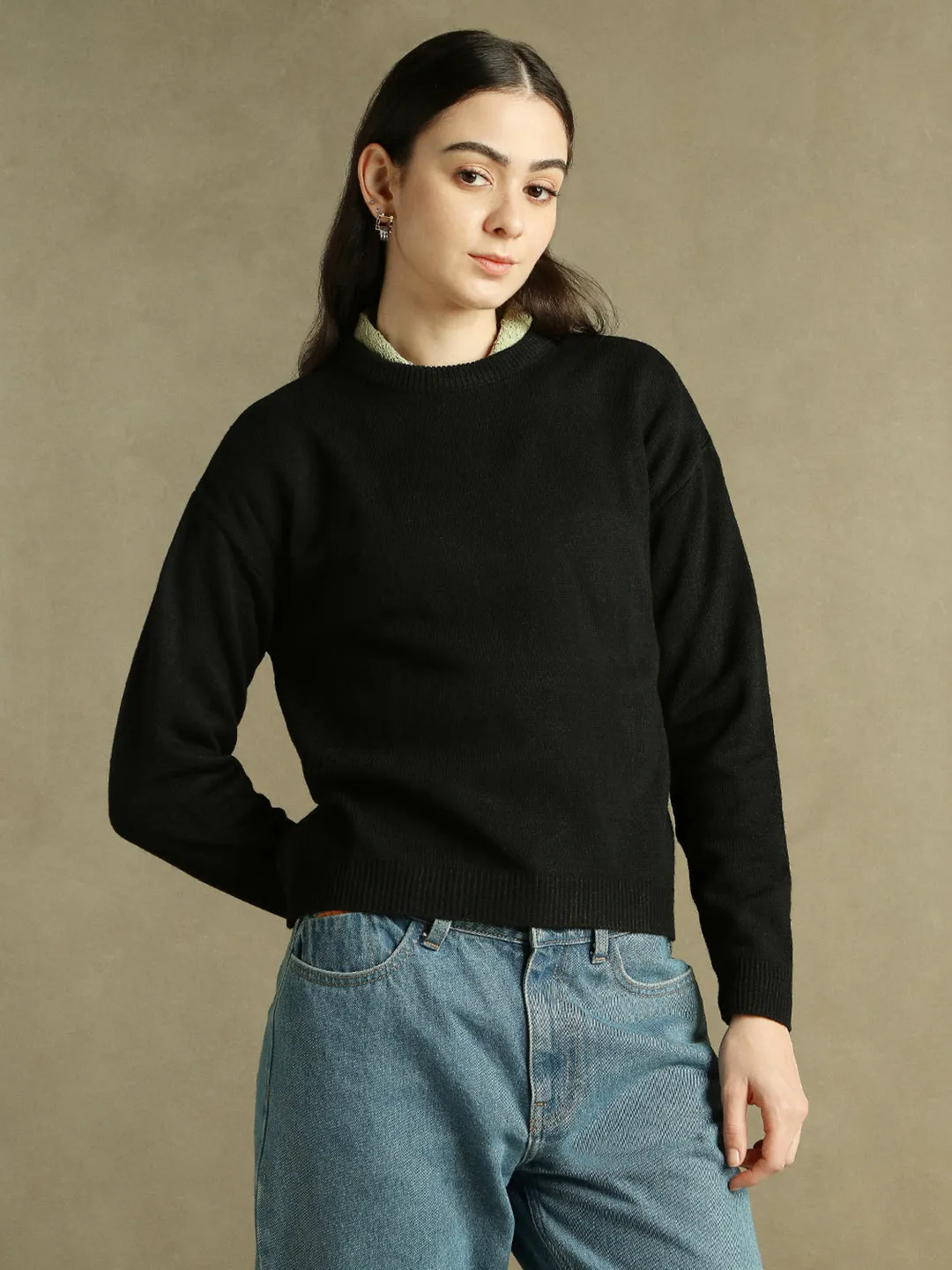 DL Woman Round Neck Solid Black Full Sleeves Pullover Sweater