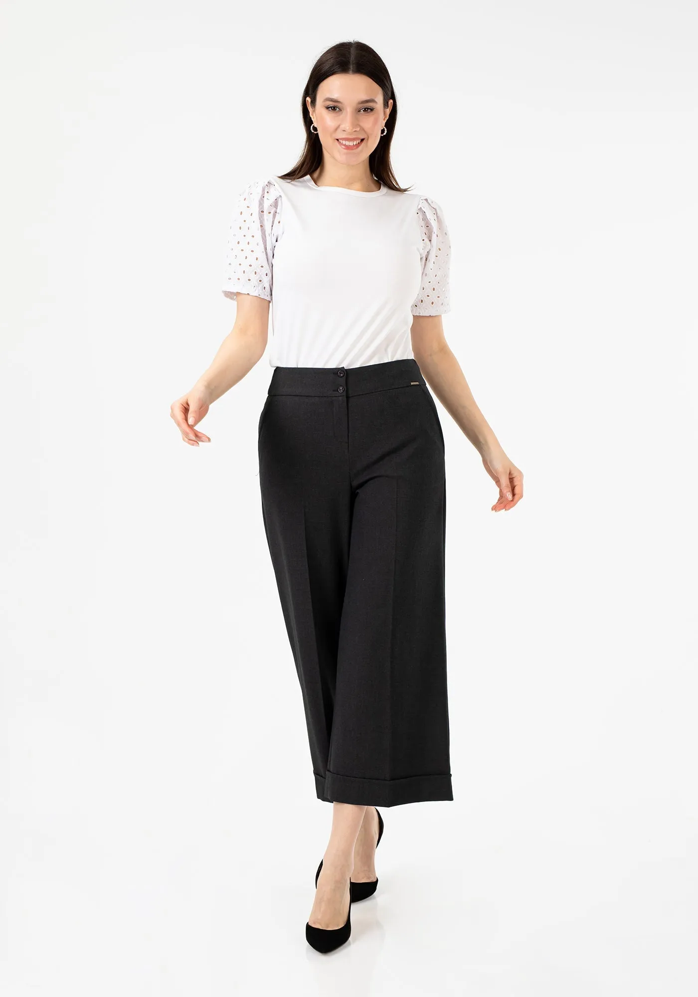 G-Line Wide Leg Cropped Pants