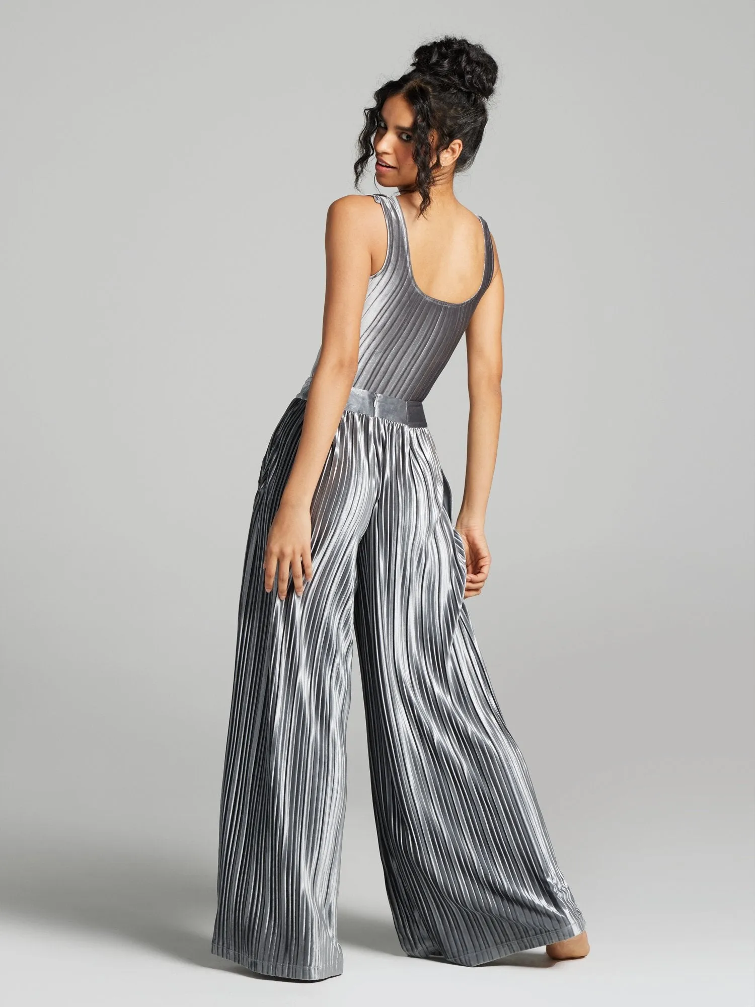 Rumi Velvet Wide-Leg Pleated Pant