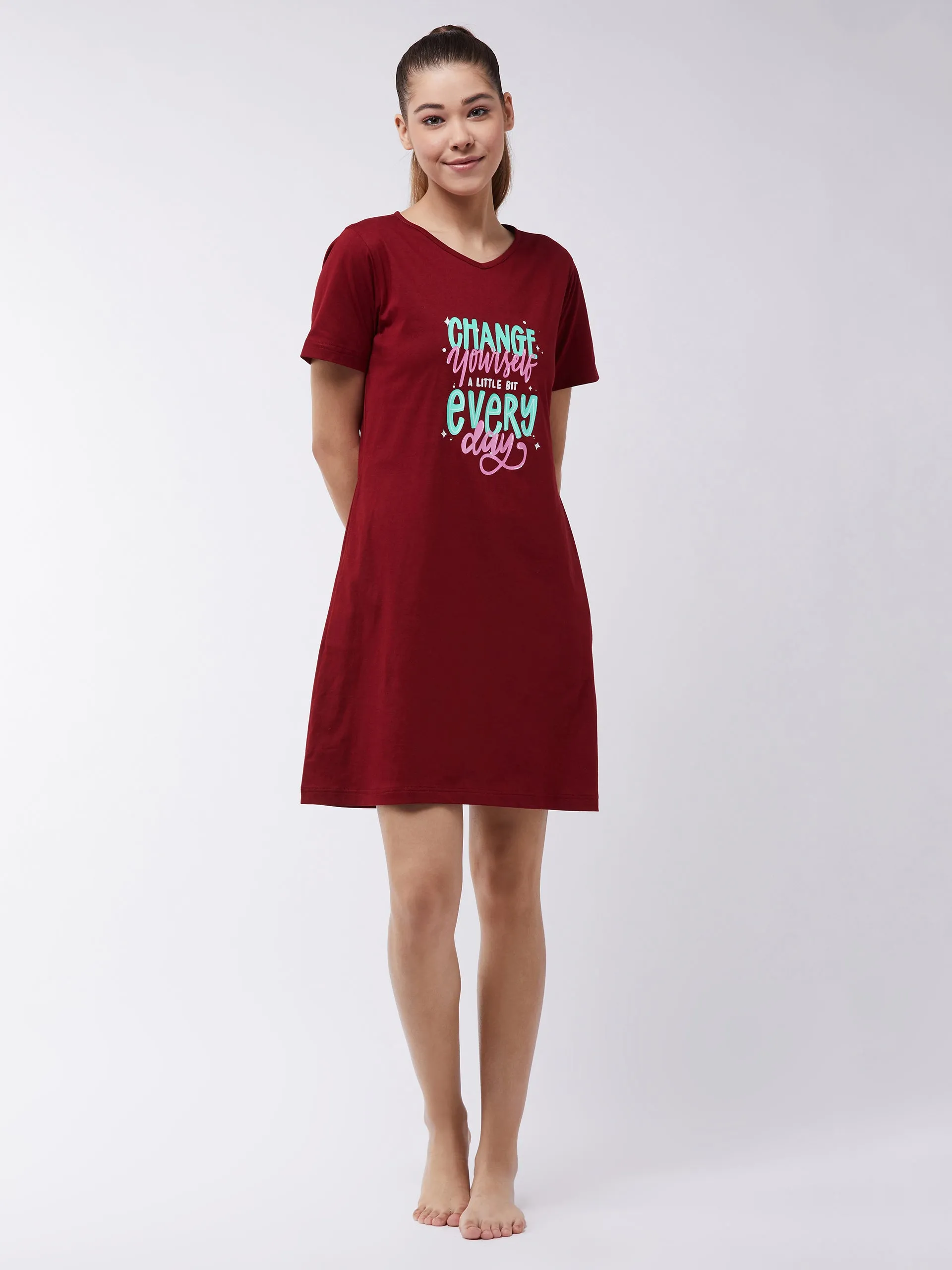 Women's Maroon Cotton Solid  Knee-Length V-Neck Short Sleeves Loungewear Dress